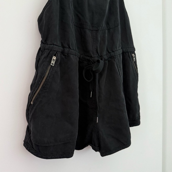 Aritzia Wilfred black Beatriz short overalls romper - XS - Picture 8 of 12